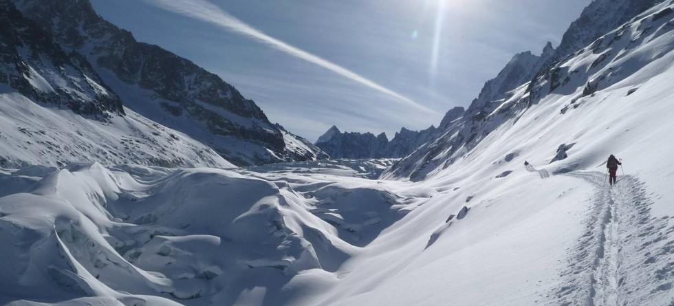 Skiing log cabin holiday Argentaire