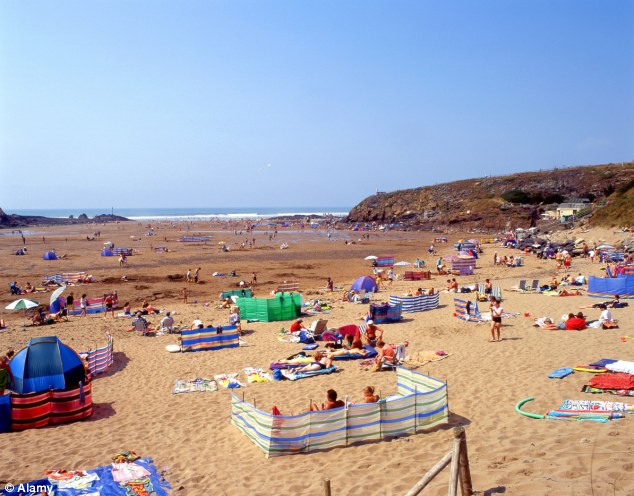 bude beach cornwall