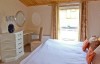 crag view lodge bedroom