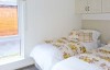 bluebell lodge white cross bay twin bedroom two