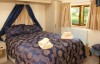 king offas lodge monmouth bedroom