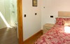 little hendrie lodge monmouth wales bedroom en suite