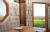 sapphire lodge mid wales dining